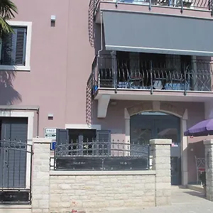 Kseni Gasthuis Rovinj